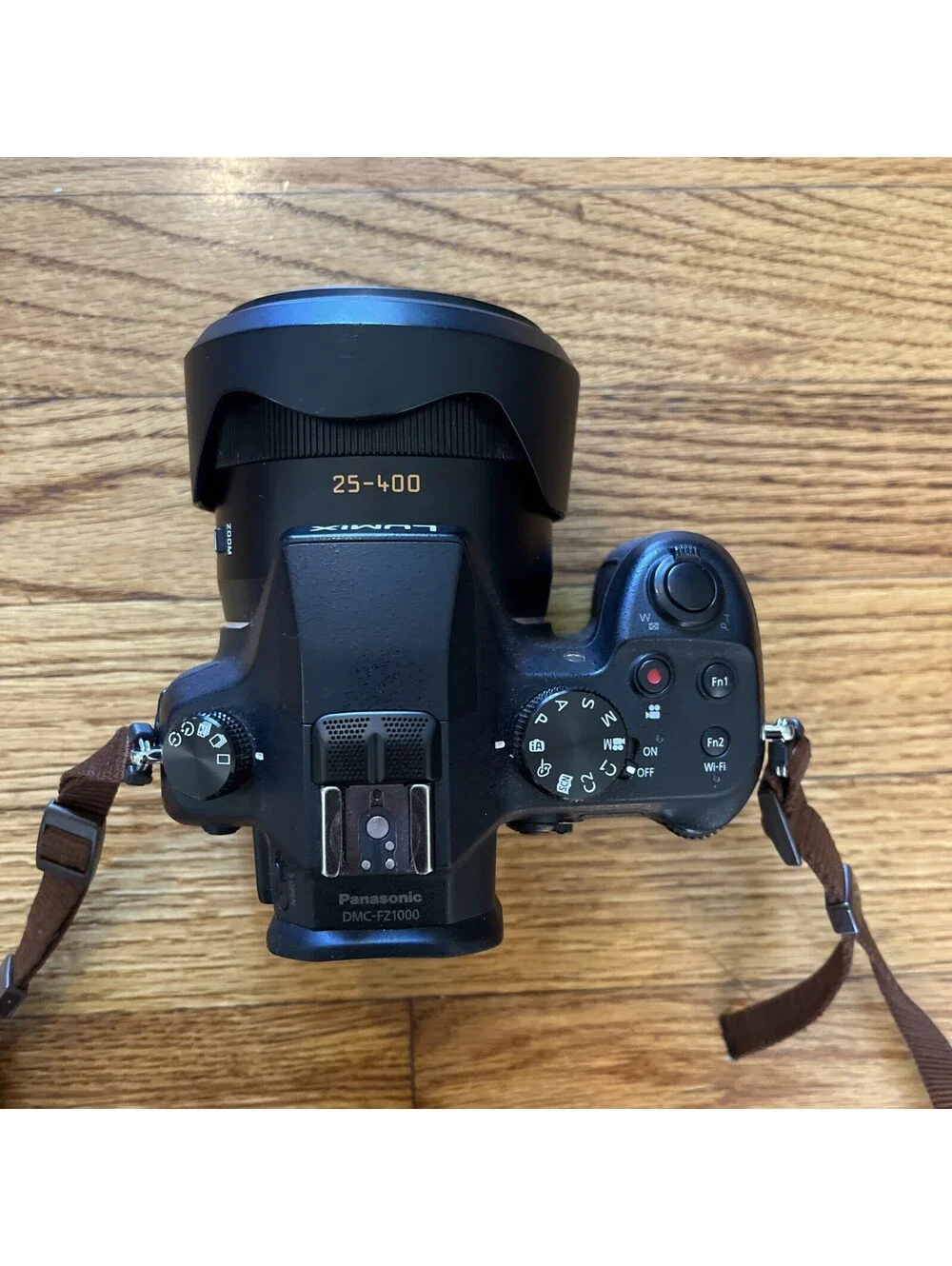 Panasonic LUMIX DMC-FZ1000 25-400mm Camera With Batteries, Charger & Accessories